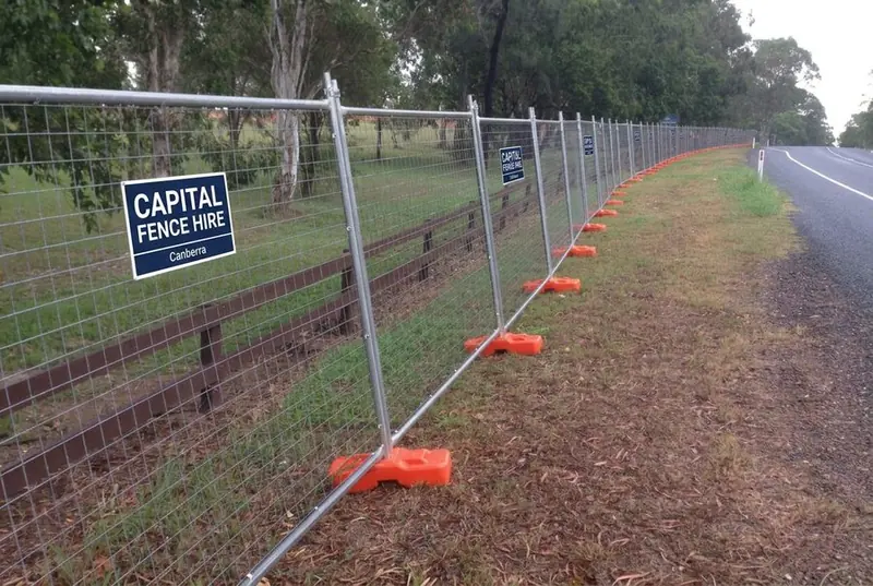 Demolition and reno — temporary fencing in Canberra