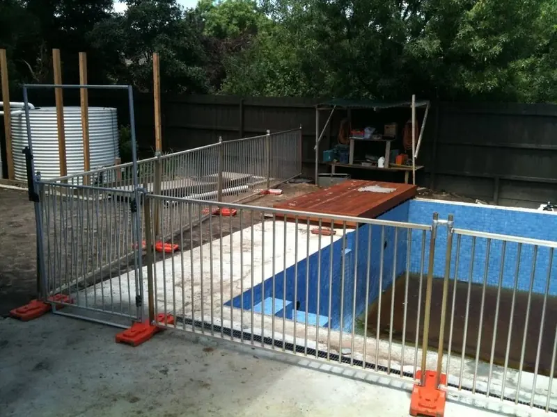 Residential builds — temporary fencing in Canberra